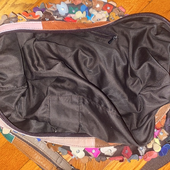 Vintage Multicolor Hobo Bag with Textured Design - Picture 4 of 5